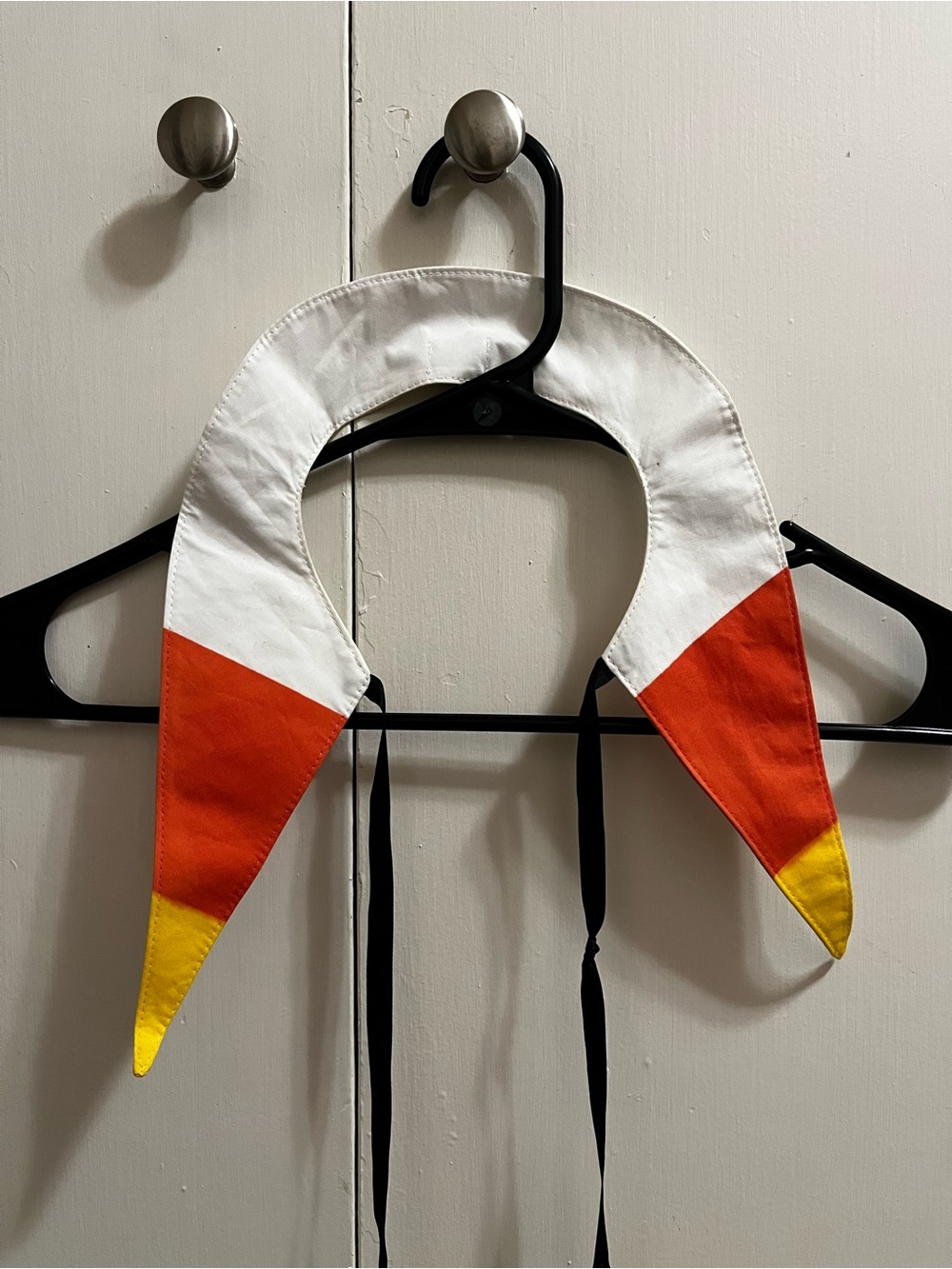 Lively Ghosts Candy Corn Collar